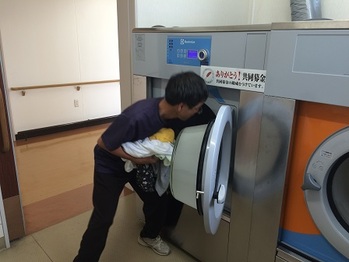 業務用洗濯乾燥機2